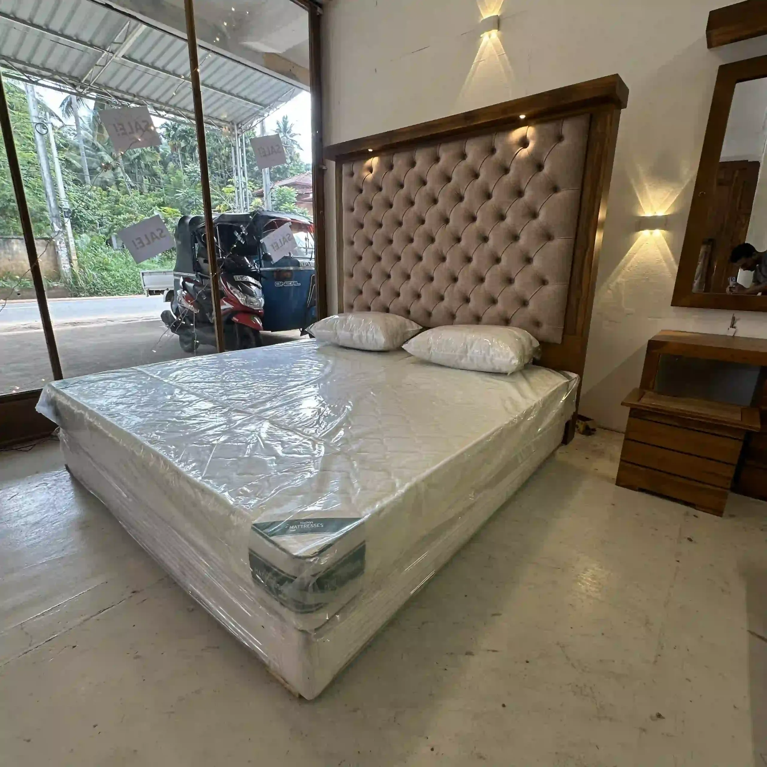 Opulent Dream Bed GF1004